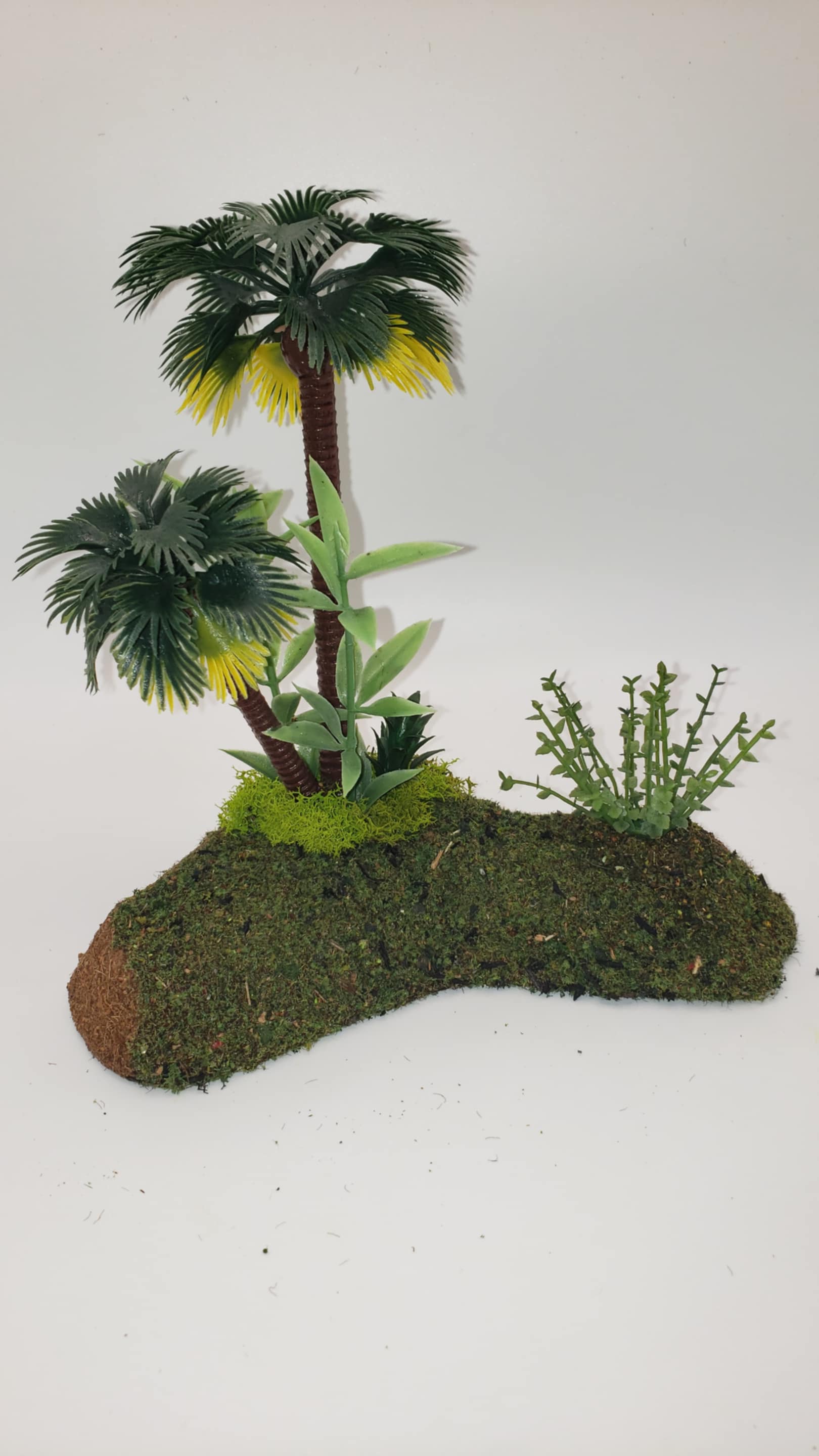 23-Piece Handcrafted Jungle Terrain Set – 28mm+ Wargaming Scenery