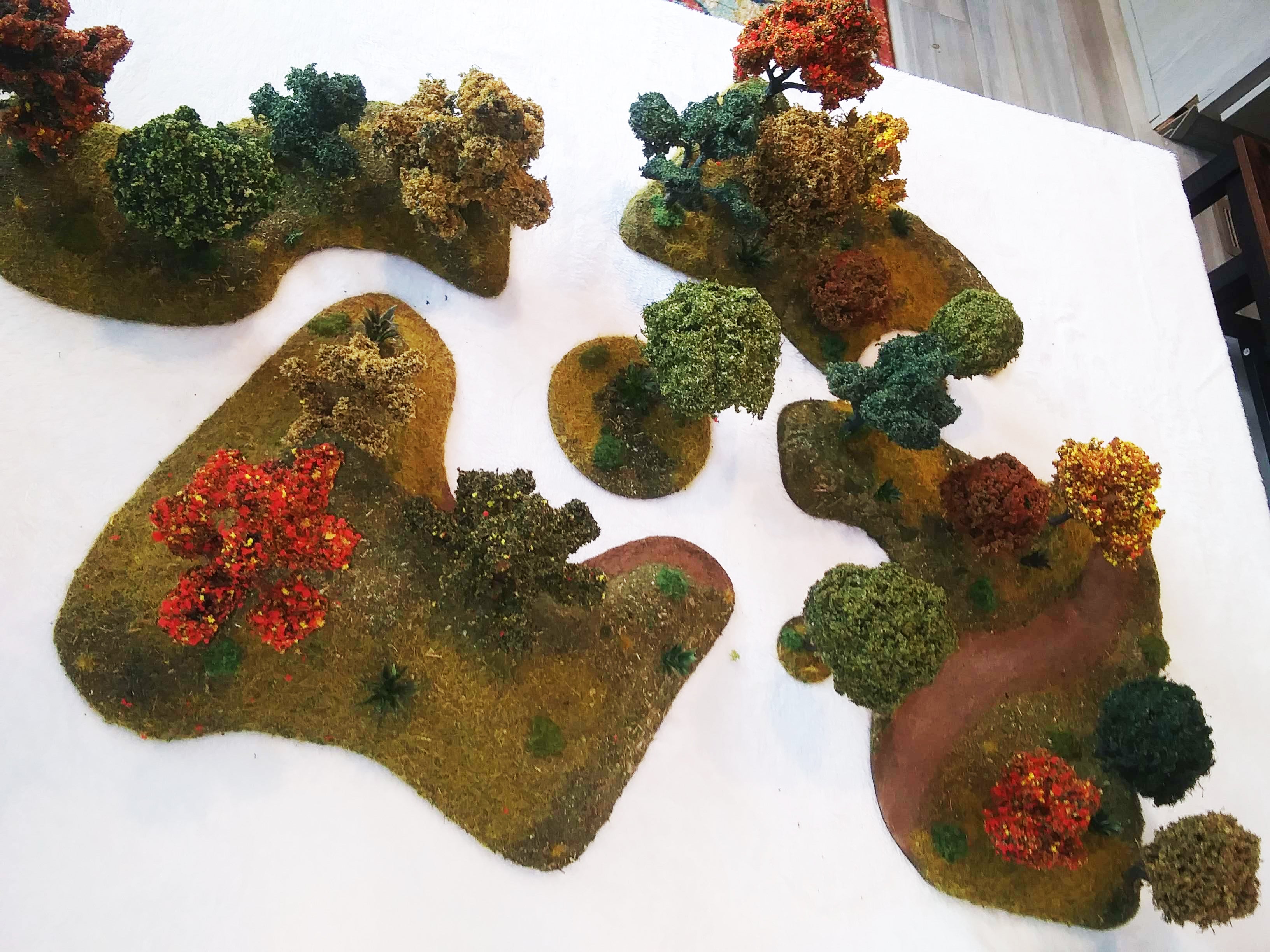6 Piece Handcrafted Fall Forest Terrain Set – 28mm Wargaming Scenery