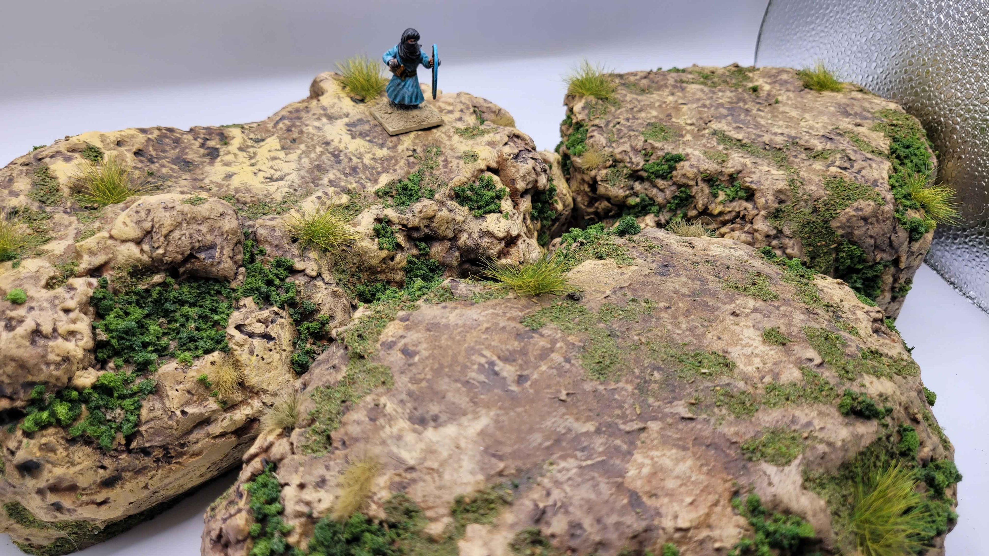 11-Piece Desert Rock & Hill Terrain Set | 28mm Wargaming | Painted & Flocked | Ready to Play