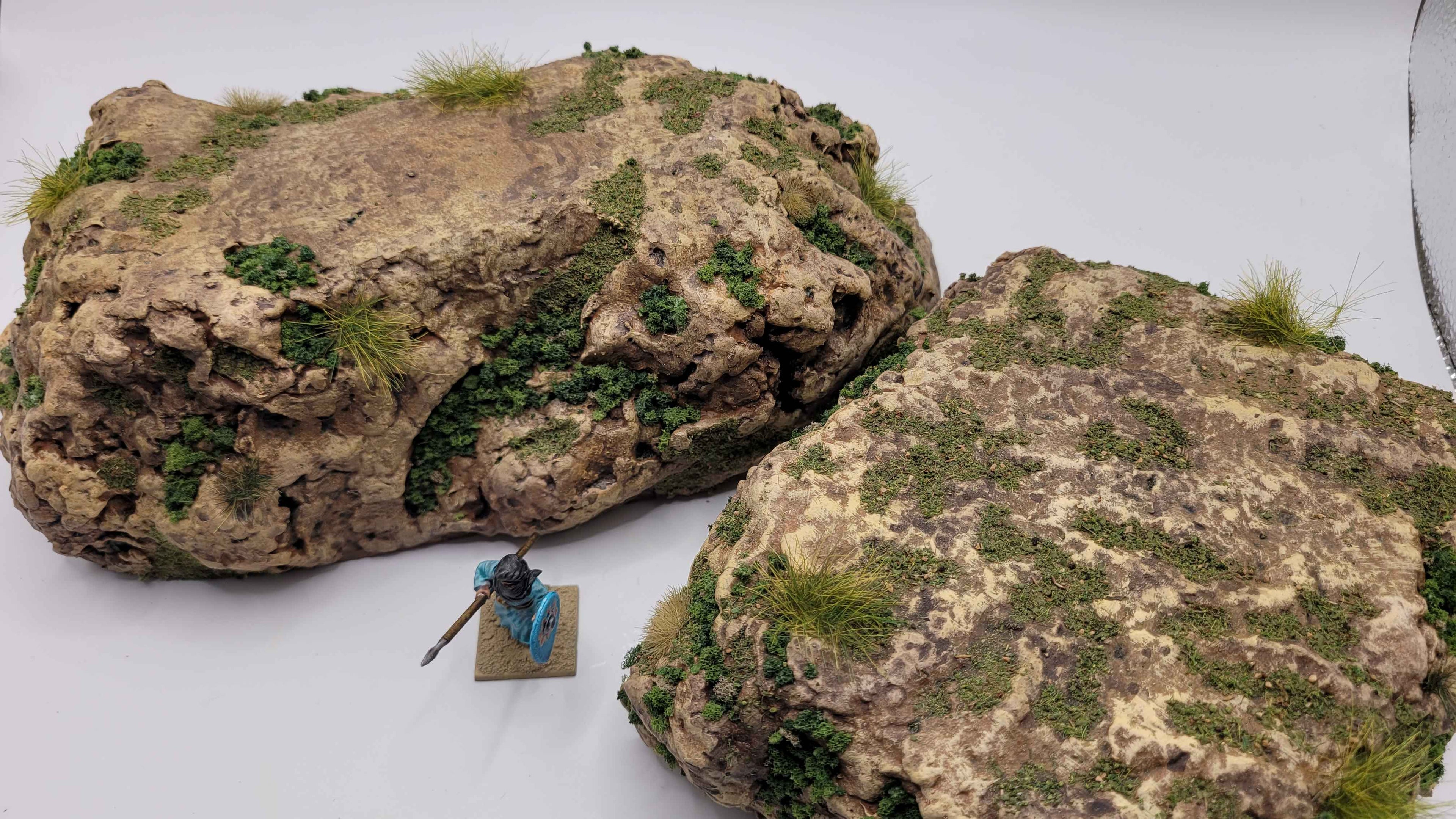 11-Piece Desert Rock & Hill Terrain Set | 28mm Wargaming | Painted & Flocked | Ready to Play