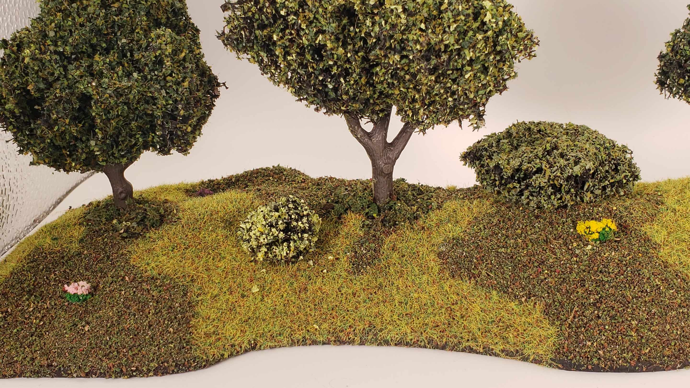 10 Piece Handcrafted Forest & Hill Terrain Set – 28mm Wargaming Scenery