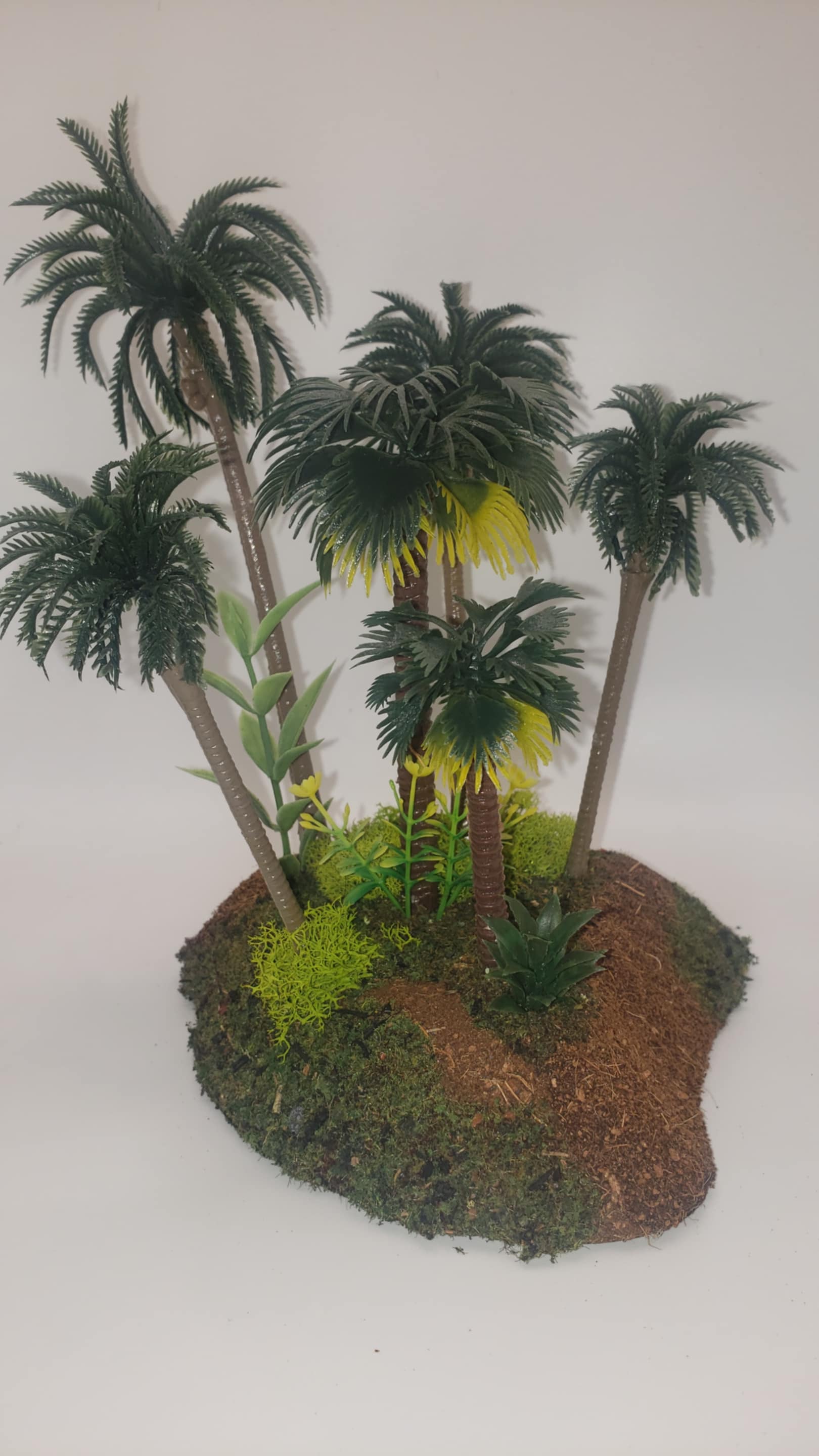 23-Piece Handcrafted Jungle Terrain Set – 28mm+ Wargaming Scenery