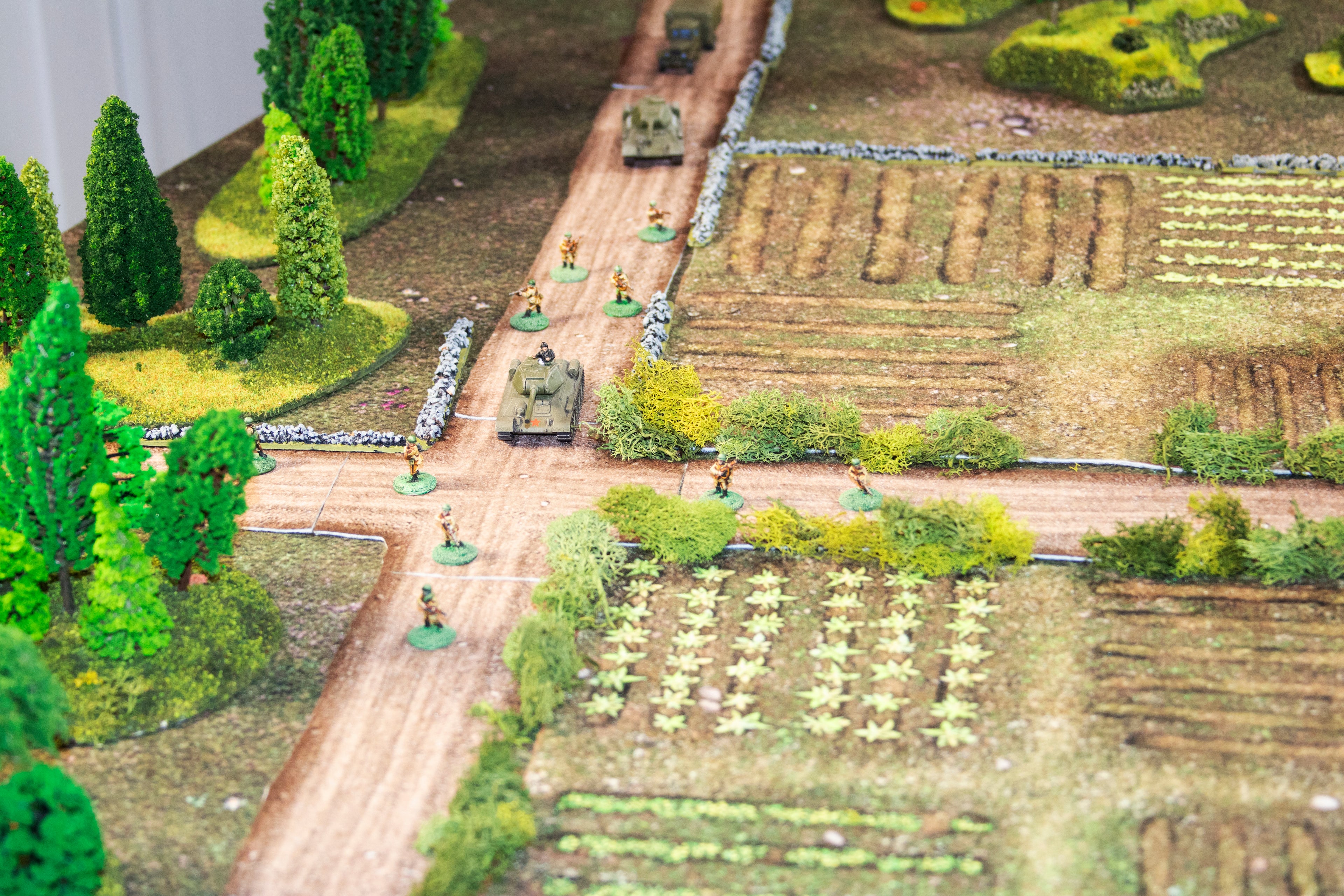 FeltPro™ Cut & Play Dirt Roads — Small (2.5" Wide)