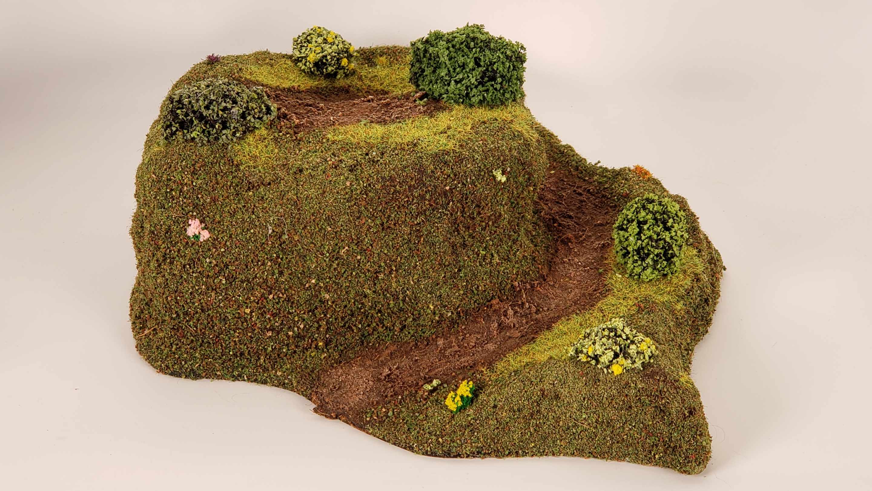 10 Piece Handcrafted Forest & Hill Terrain Set – 28mm Wargaming Scenery