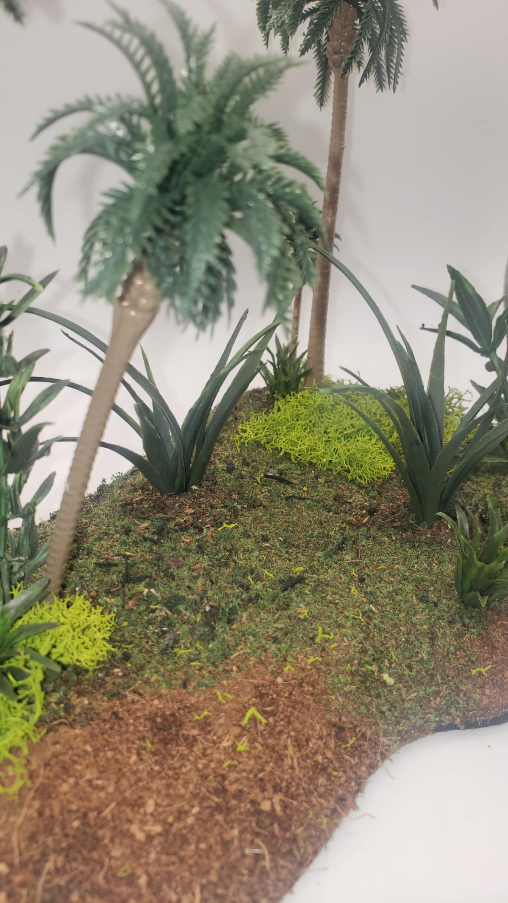 23-Piece Handcrafted Jungle Terrain Set – 28mm+ Wargaming Scenery