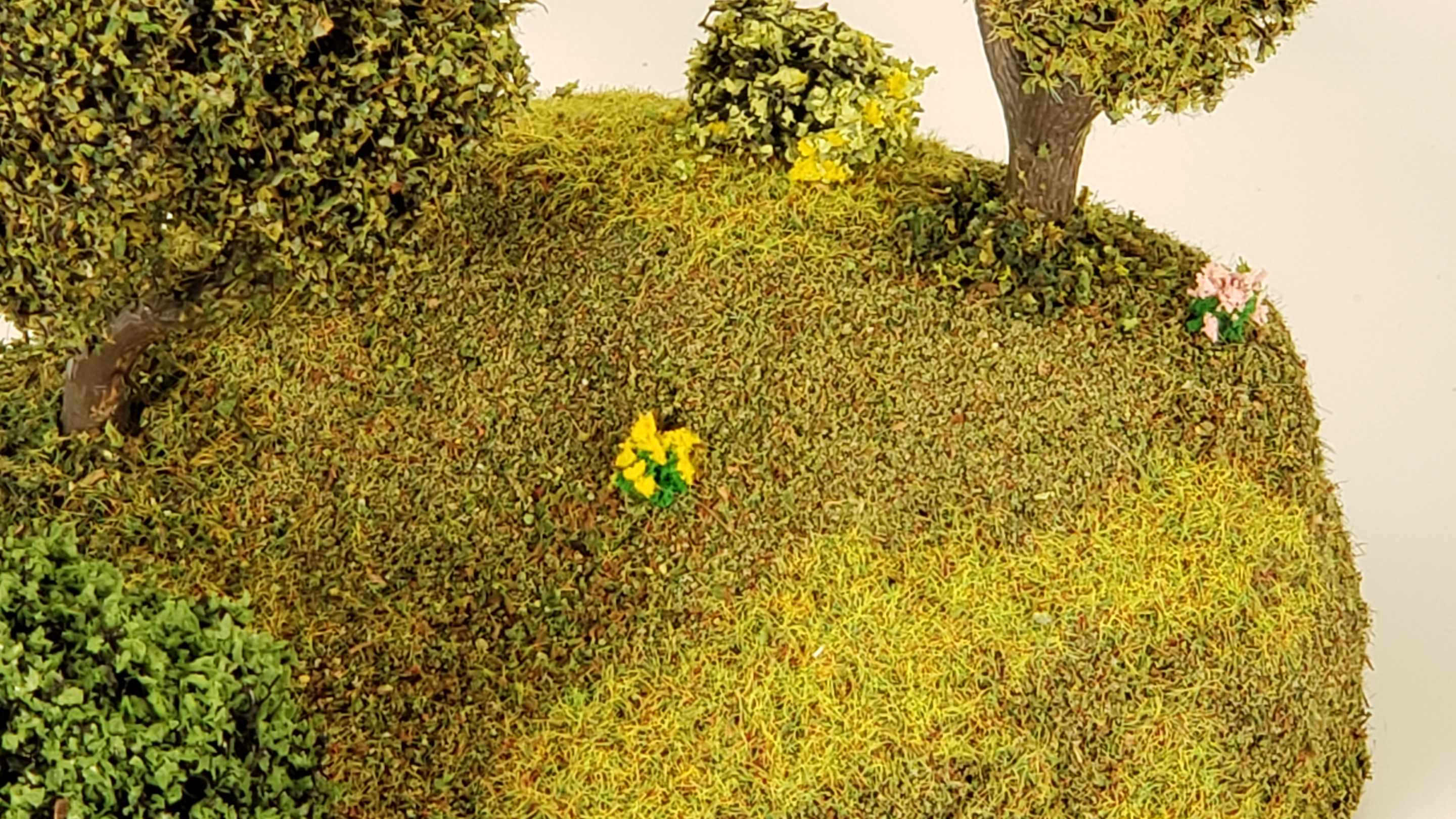 10 Piece Handcrafted Forest & Hill Terrain Set – 28mm Wargaming Scenery