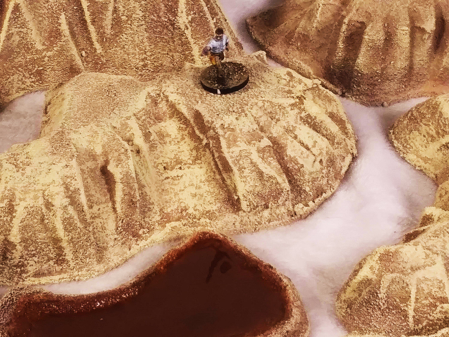 16-Piece Handcrafted Desert Terrain Set – Rocky Outcrops &amp; Wasteland Scenery