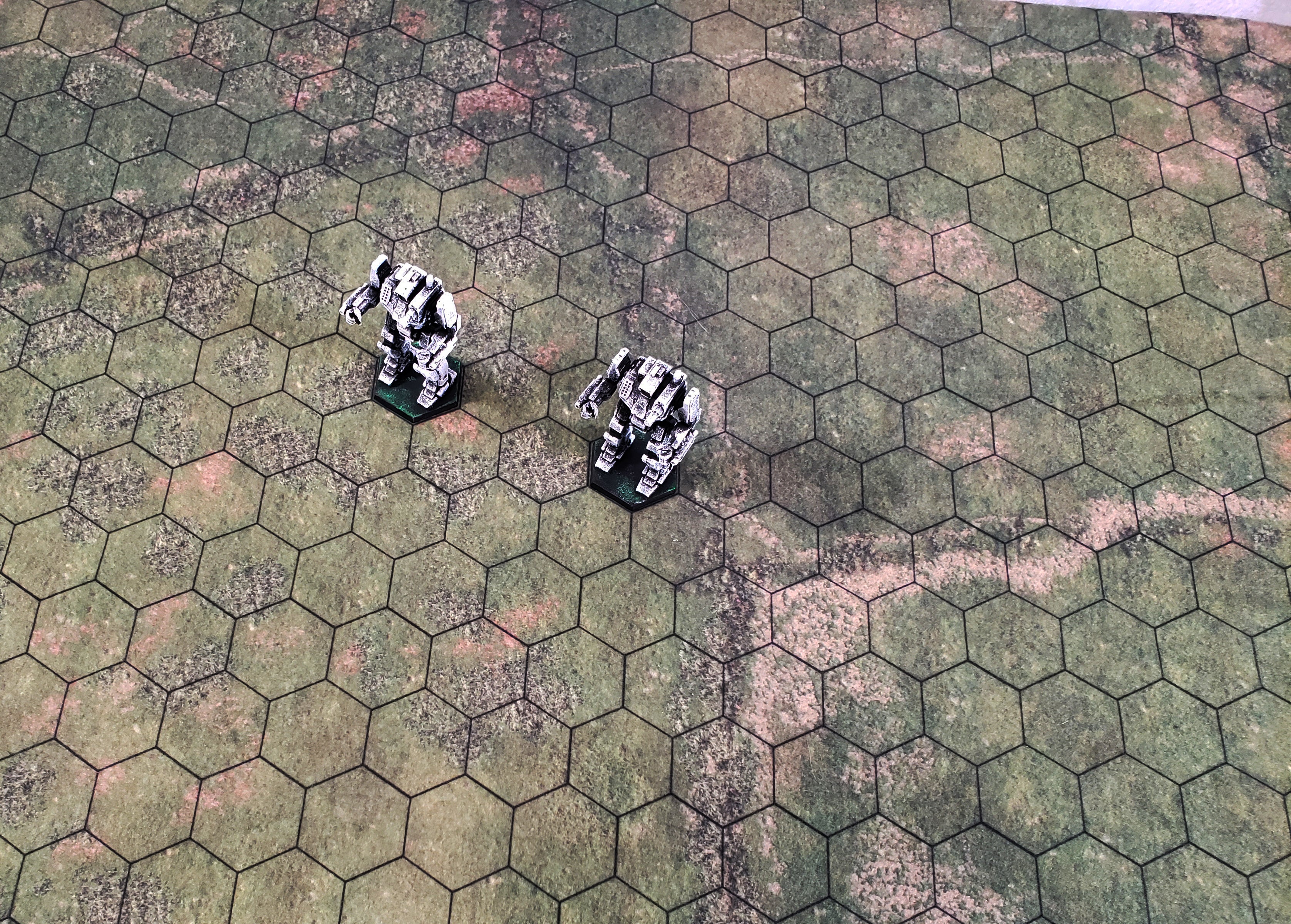 Agri-World Hex Battle Mat — FeltPro™ Cloth