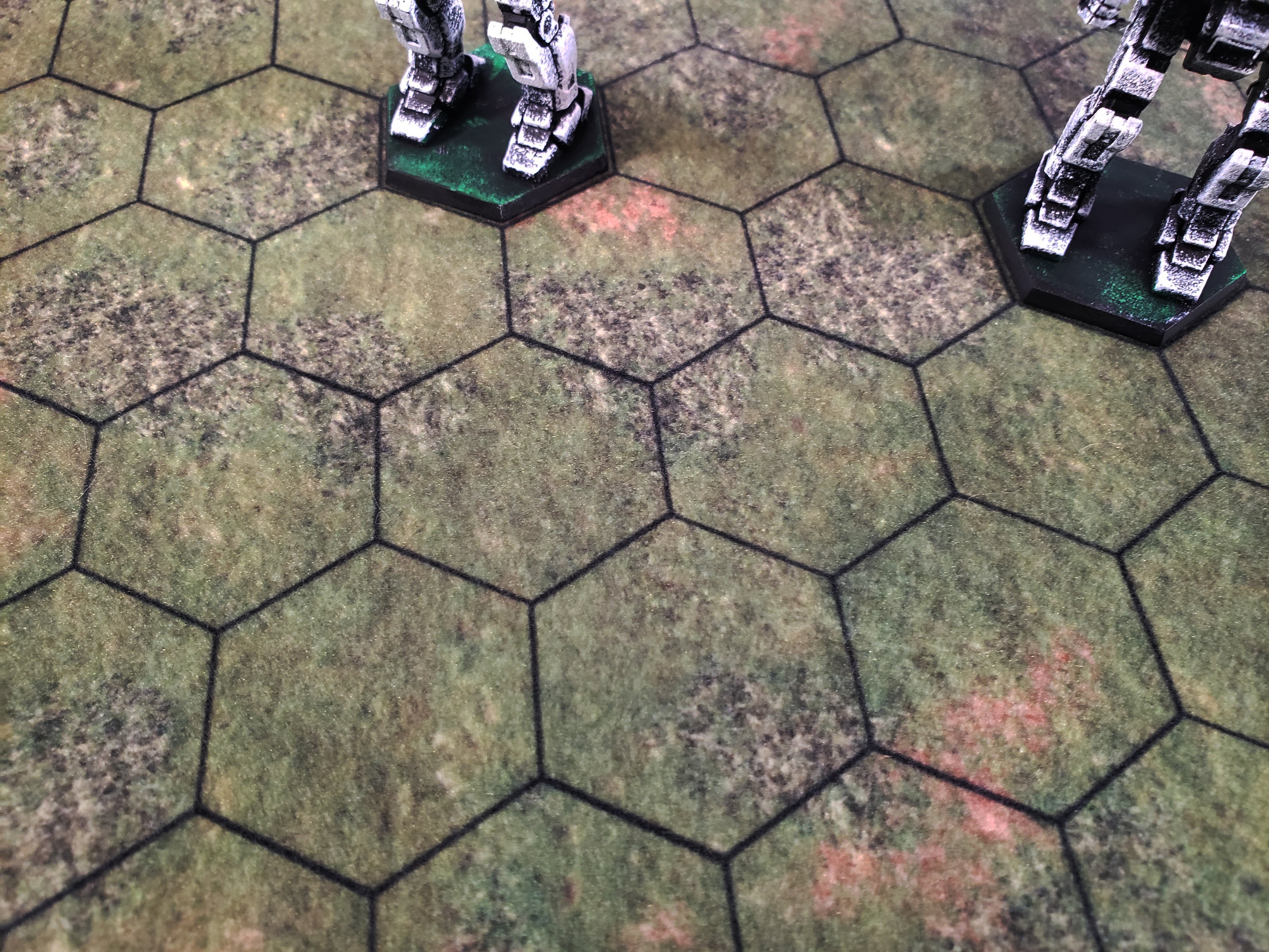 Agri-World Hex Battle Mat — FeltPro™ Cloth