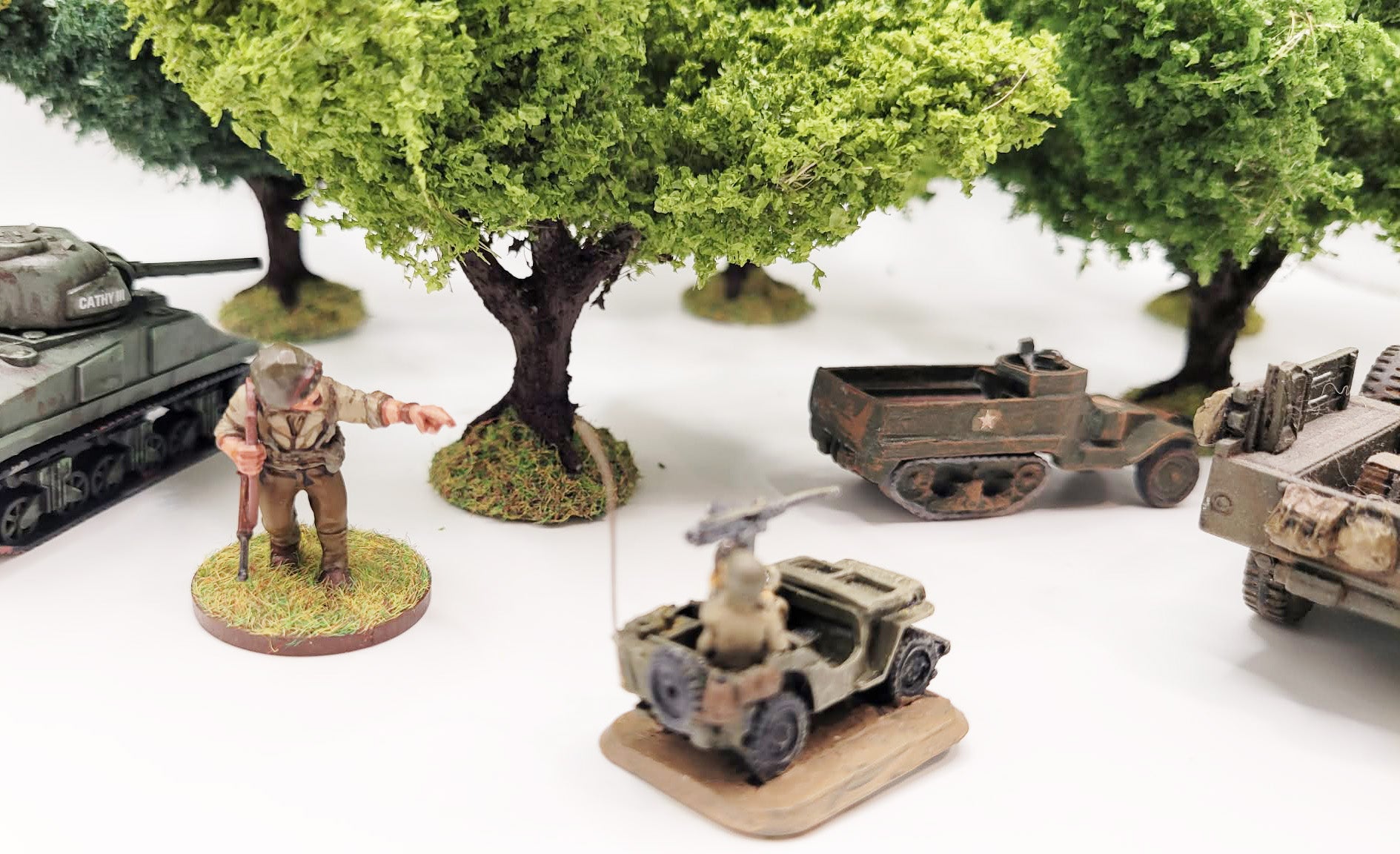 Handmade Wargaming Trees – Set of 5 Smalls | Weighted Bases | 28mm / 15mm Tabletop Terrain