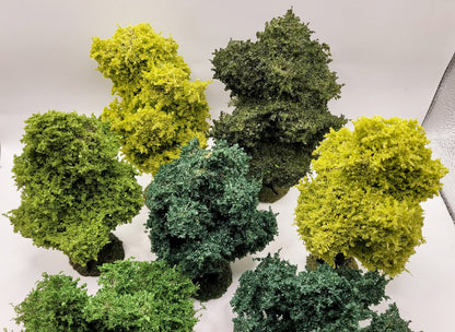 Handmade Wargaming Trees – Set of 8 | Weighted Bases | 28mm / 15mm Tabletop Terrain